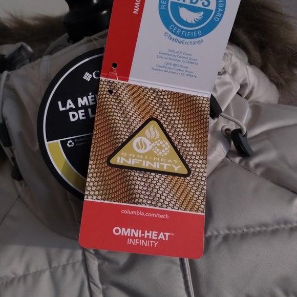 NWT Columbia Women's Lay D Down III Jacket, Size XS - Picture 7 of 10